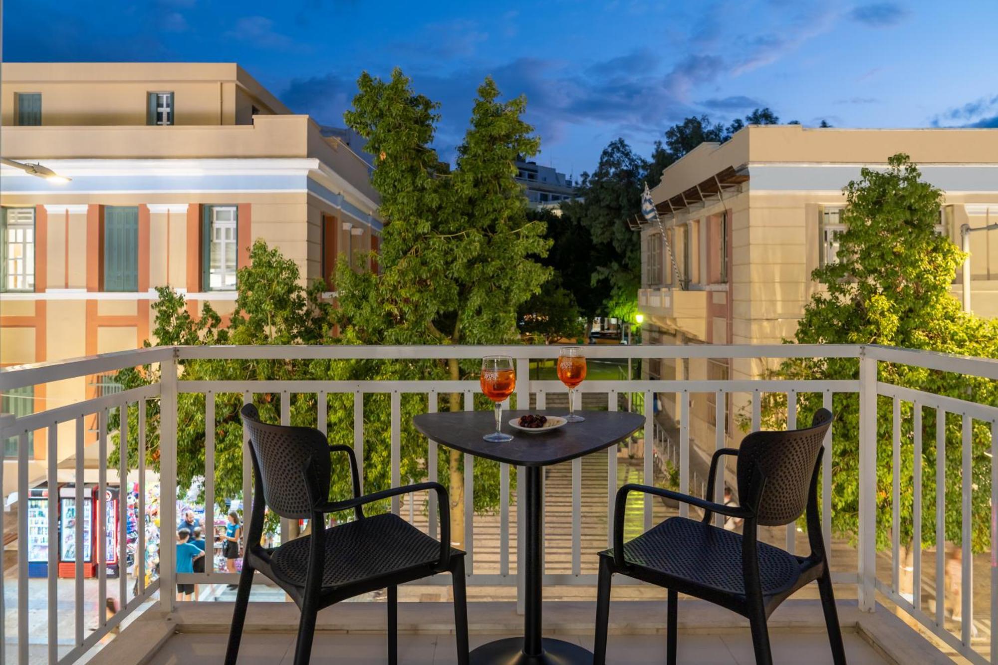 Luxury Suite In Downtown Heraklion  Exterior photo